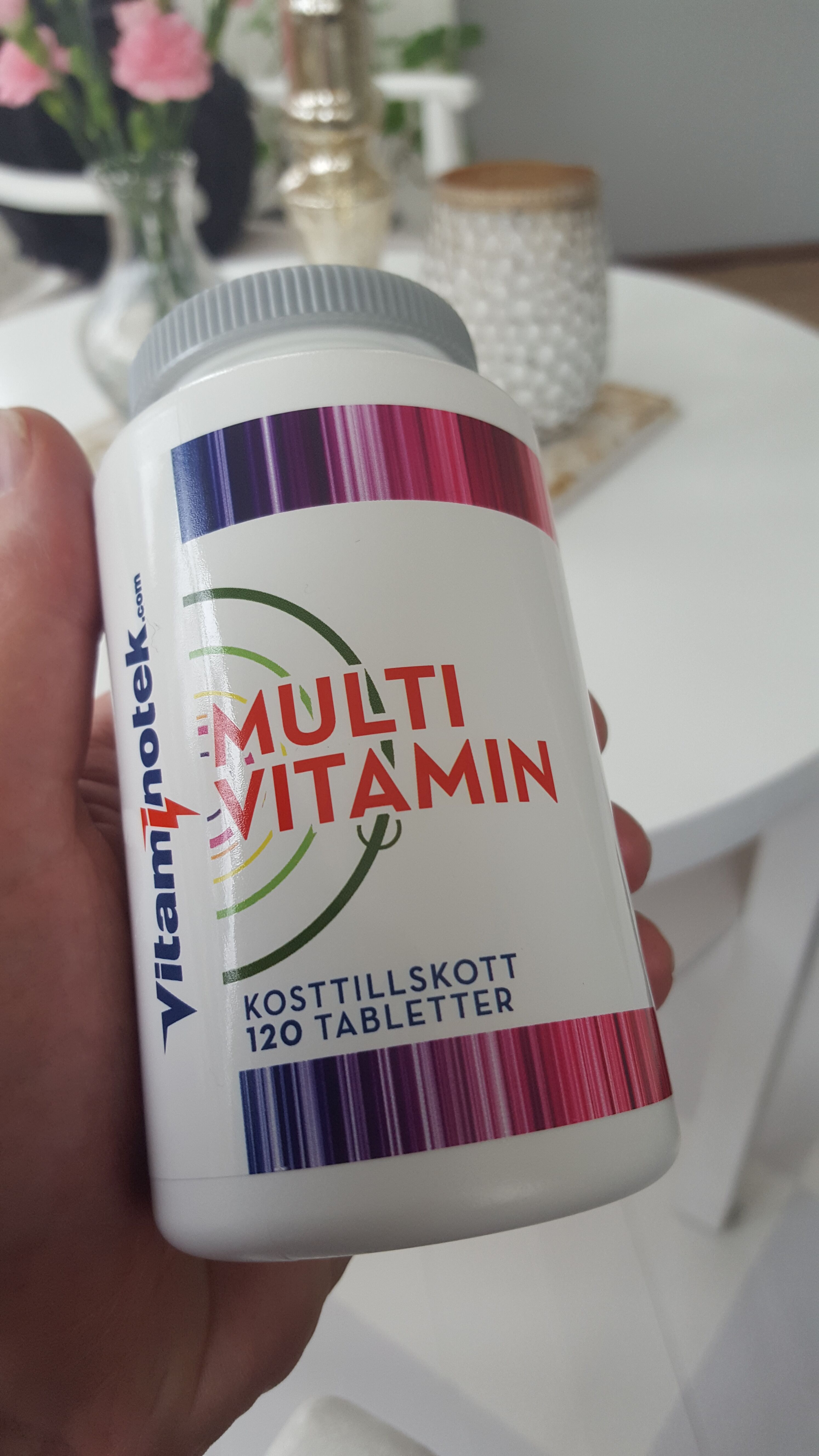 MULTIVITAMIN